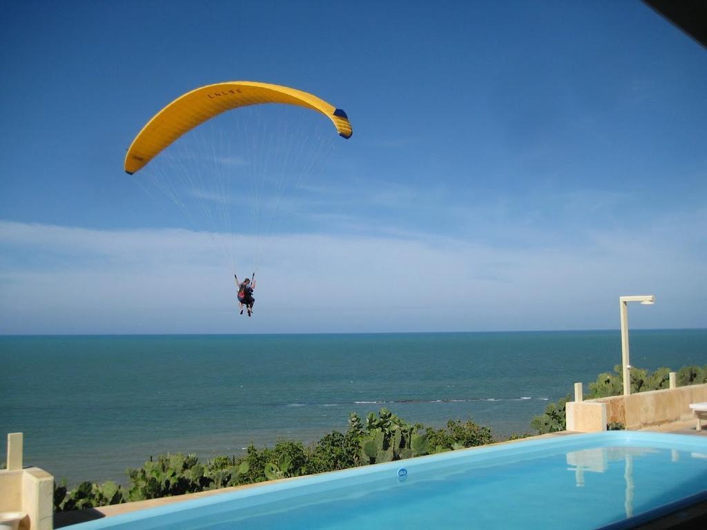 Pousada Azul Marinho Canoa Quebrada Buitenkant foto